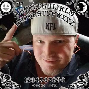 Meet your Posher, Wayne